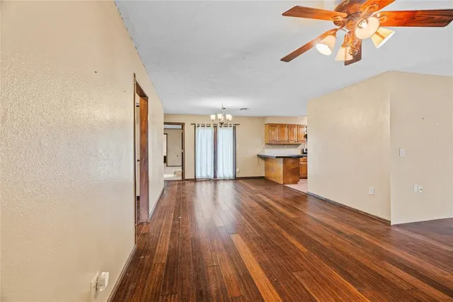 Photo 6 — 720 W 3rd Street, Watonga, OK 73772