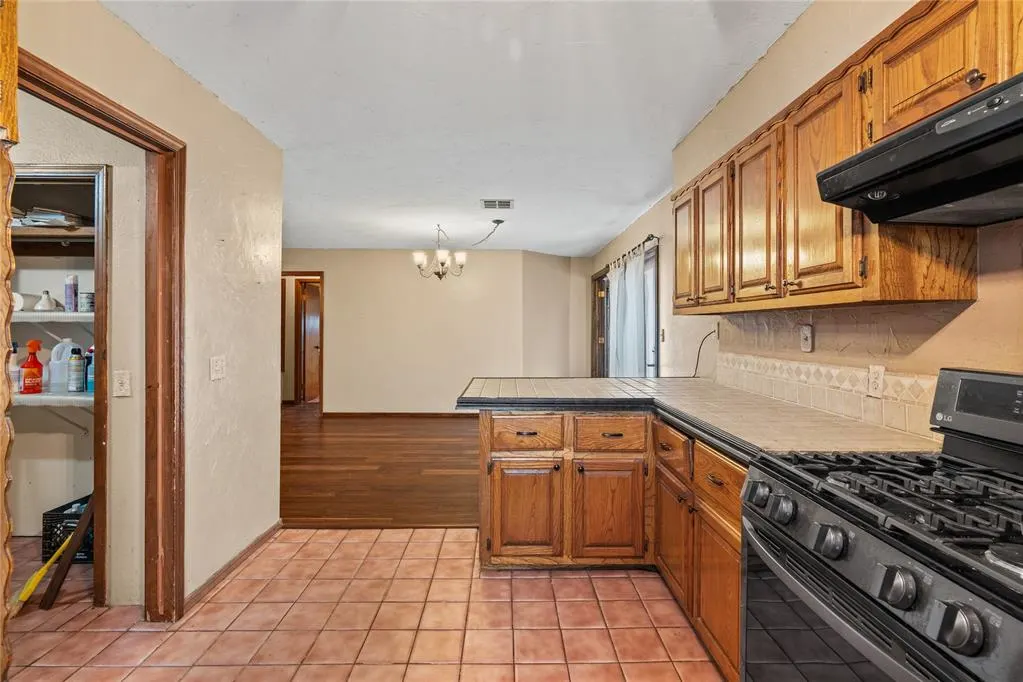 Photo 11 — 720 W 3rd Street, Watonga, OK 73772