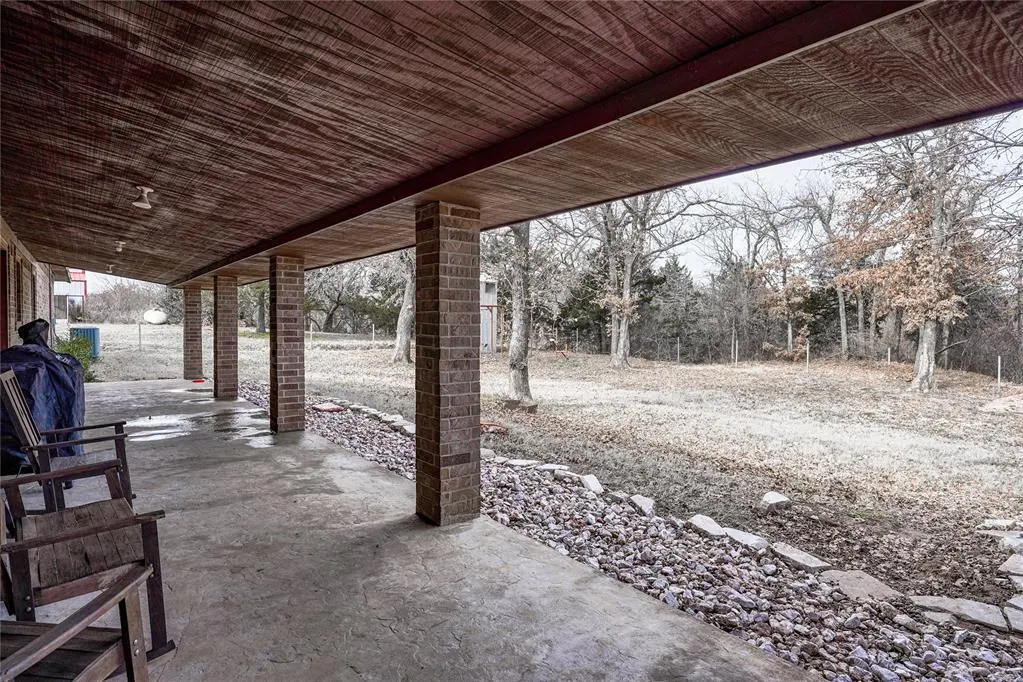 Photo 37 — 29056 County Road 1460 Road, Cement, OK 73017