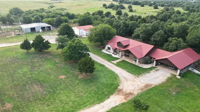 Photo 7 — 29056 County Road 1460 Road, Cement, OK 73017