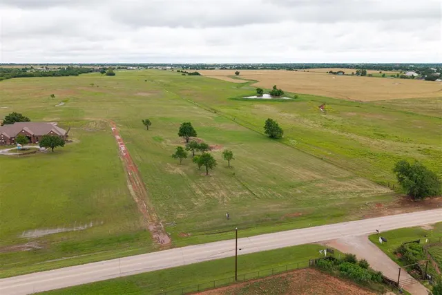 Photo 4 — NE Edmond Road, Piedmont, OK 73078