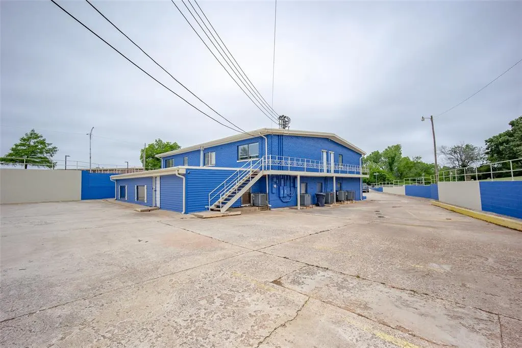 Photo 35 — 4500 N Lincoln Boulevard, Oklahoma City, OK 73105