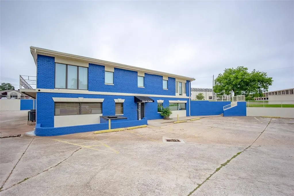 Photo 38 — 4500 N Lincoln Boulevard, Oklahoma City, OK 73105