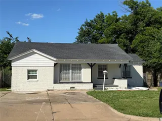 Sold home at 3208 N Roff Avenue