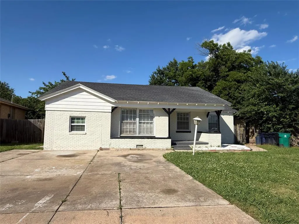 Photo 2 — 3208 N Roff Avenue, Oklahoma City, OK 73112