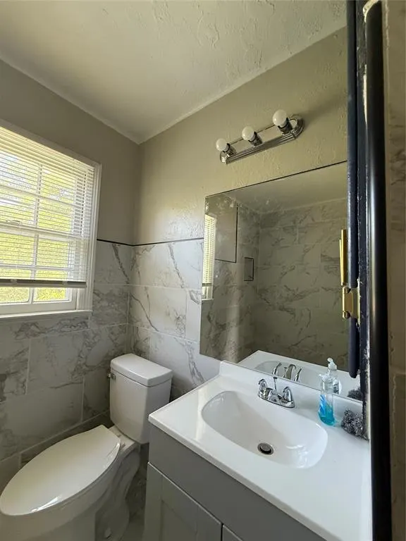 Photo 15 — 3208 N Roff Avenue, Oklahoma City, OK 73112