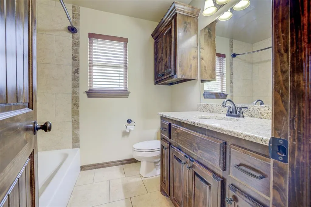 Photo 22 — 811 W Abi Road, Washington, OK 73093