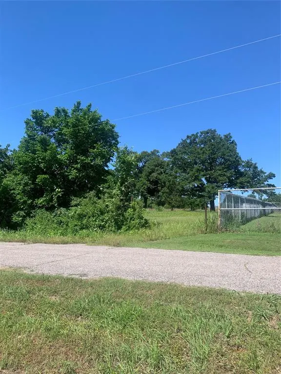 Photo 8 — 7901 N Azoo Avenue, Oklahoma City, OK 73084