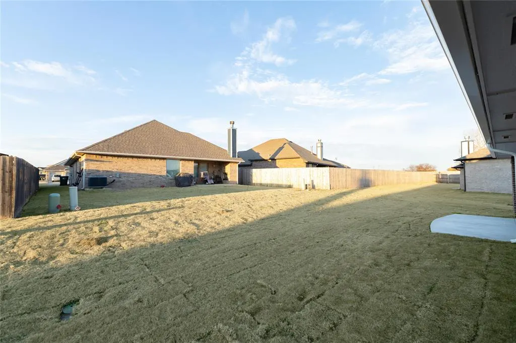 Photo 30 — 1805 Samuel's Court, Norman, OK 73072