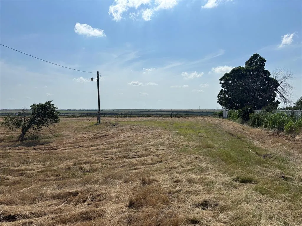 Front exterior — 4028 N Broadway Avenue, Hinton, OK 73047