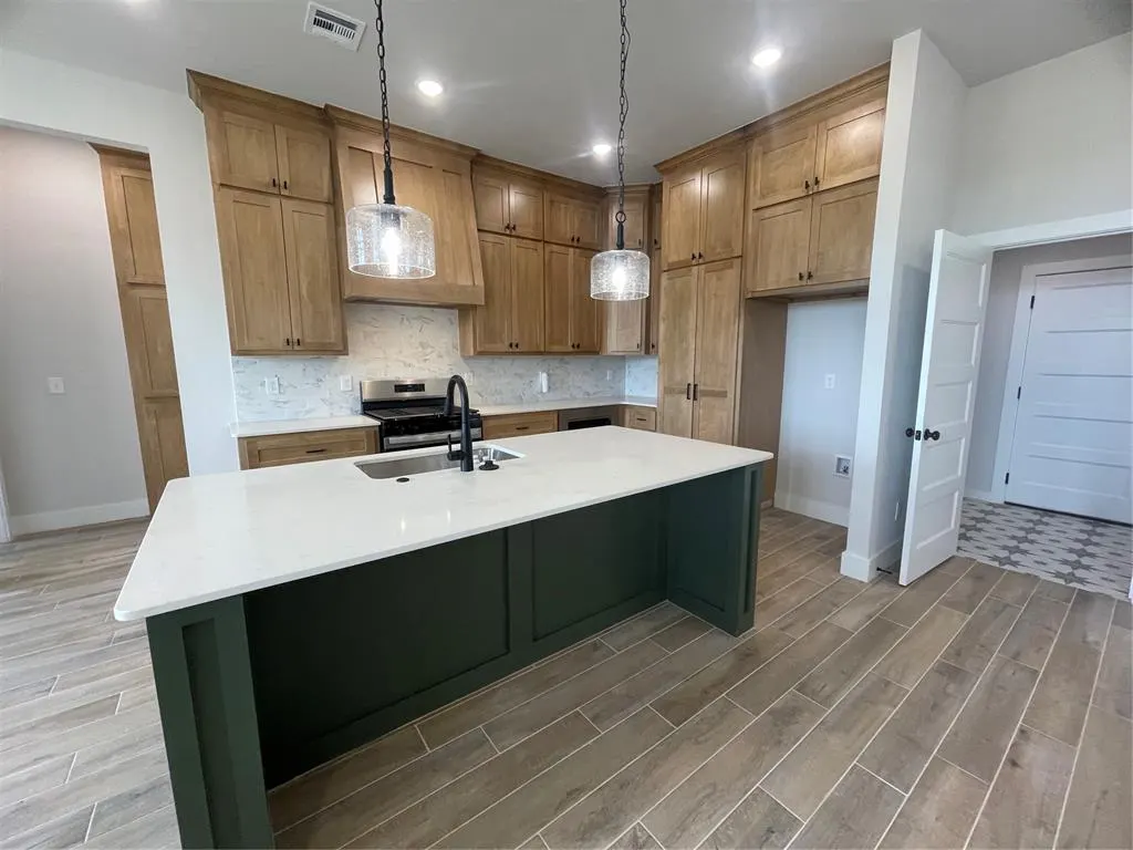 Photo 8 — 11904 NW 120th Terrace, Oklahoma City, OK 73099