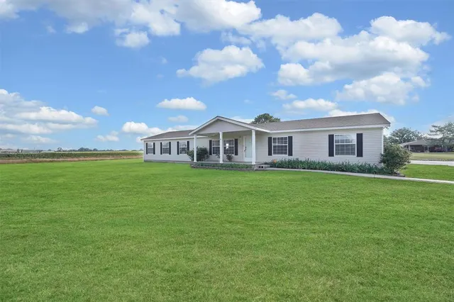 Photo 2 — 1318 N Cook Street, Cordell, OK 73632