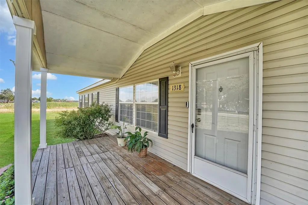 Photo 4 — 1318 N Cook Street, Cordell, OK 73632
