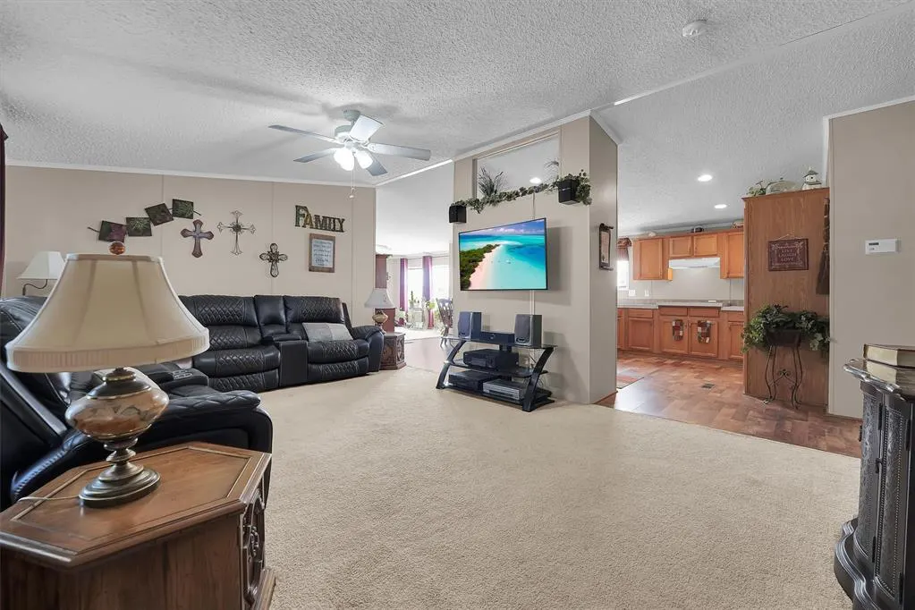 Photo 8 — 1318 N Cook Street, Cordell, OK 73632
