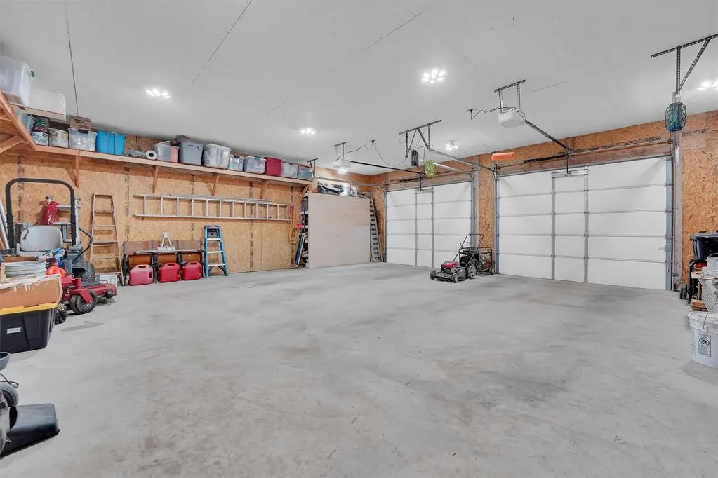 Photo 42 — 1318 N Cook Street, Cordell, OK 73632