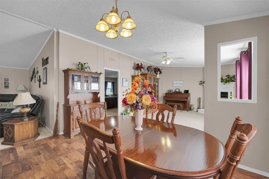 Photo 10 — 1318 N Cook Street, Cordell, OK 73632