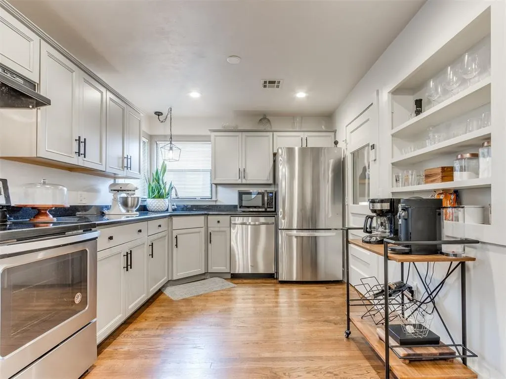 Photo 11 — 5301 N Miller Avenue, Oklahoma City, OK 73112