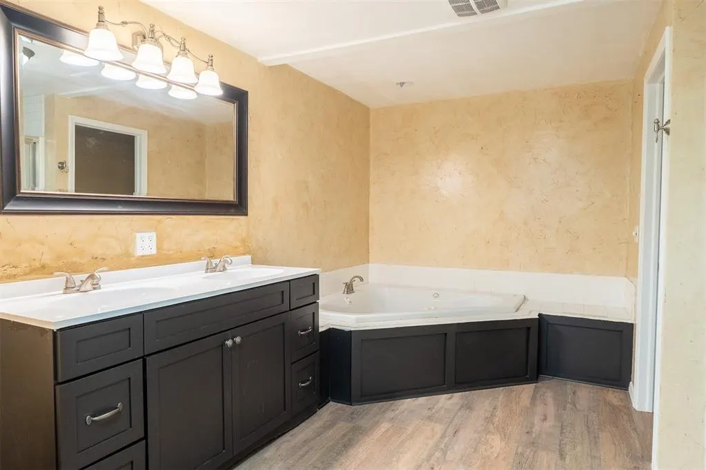 Photo 12 — 123 Chestnut, Pauls Valley, OK 73075