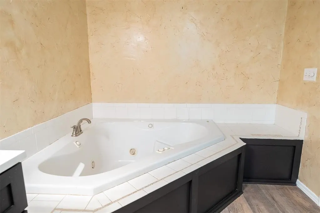 Photo 14 — 123 Chestnut, Pauls Valley, OK 73075