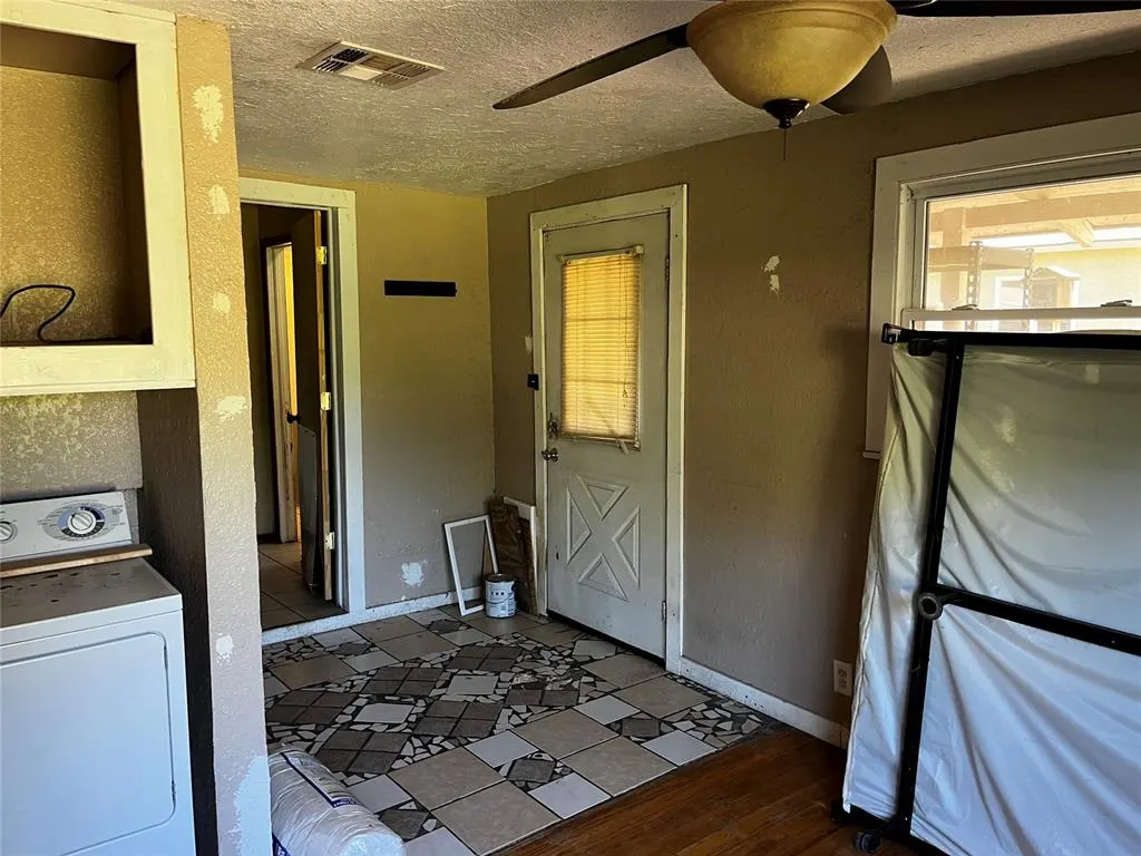 Photo 19 — 305 N Reimer Street, Corn, OK 73024