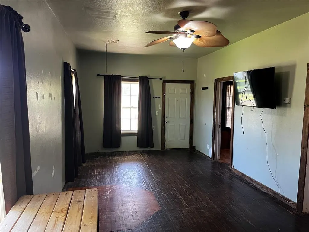 Photo 34 — 305 N Reimer Street, Corn, OK 73024