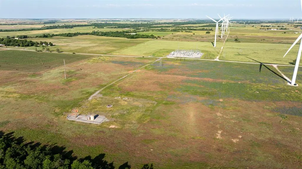 Photo 3 — N Bradley Road, Okarche, OK 73762
