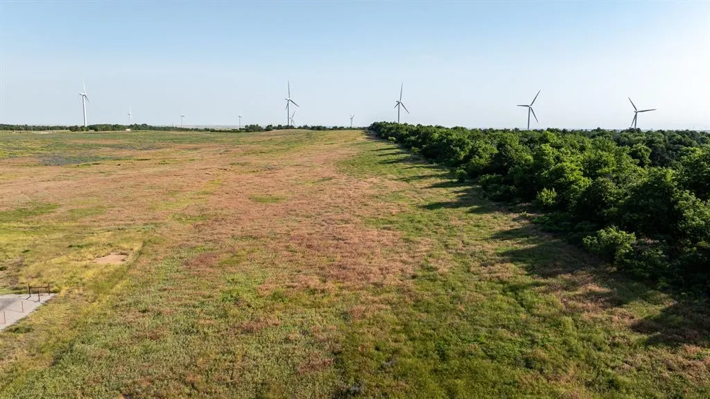 Photo 11 — N Bradley Road, Okarche, OK 73762