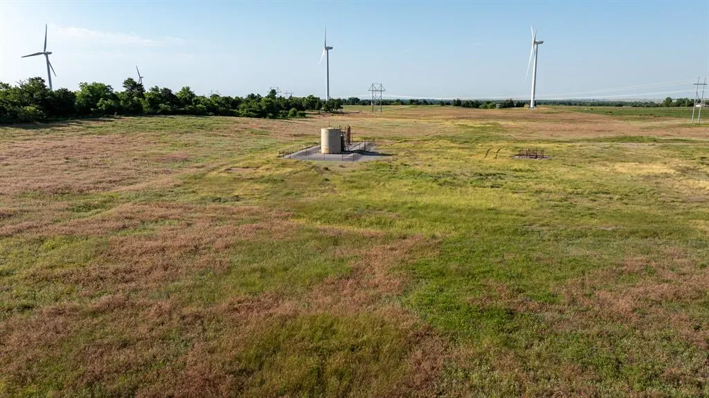 Photo 13 — N Bradley Road, Okarche, OK 73762