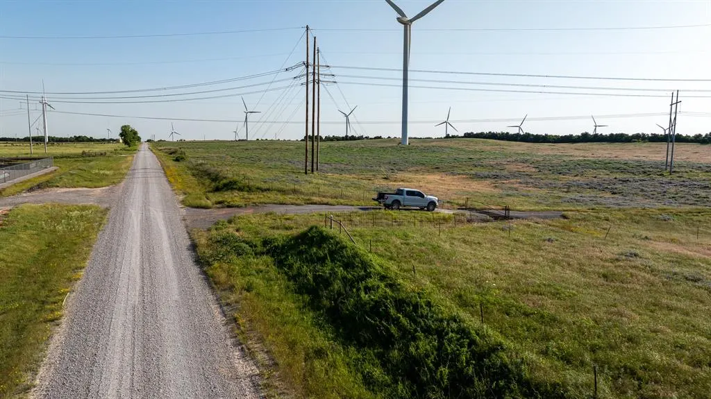 Photo 16 — N Bradley Road, Okarche, OK 73762