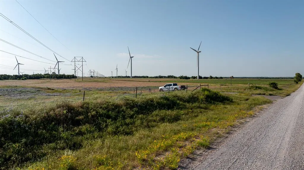 Photo 18 — N Bradley Road, Okarche, OK 73762