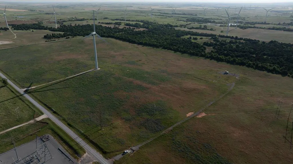 Photo 22 — N Bradley Road, Okarche, OK 73762