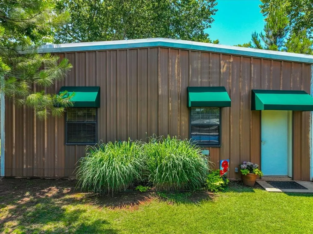 Photo 10 — 308 W Chickasaw Avenue, Washington, OK 73093