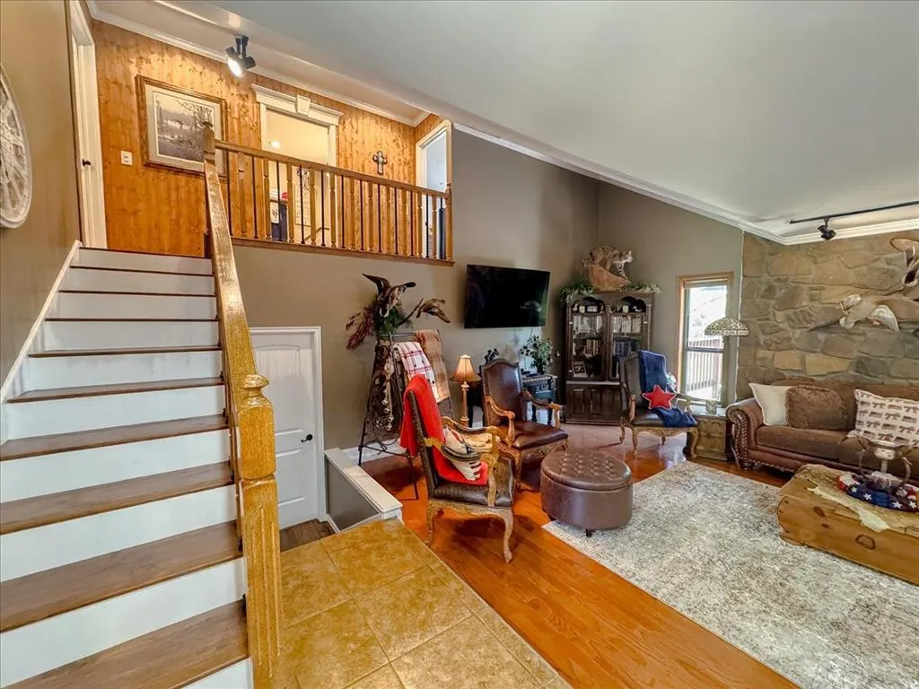 Photo 13 — 308 W Chickasaw Avenue, Washington, OK 73093