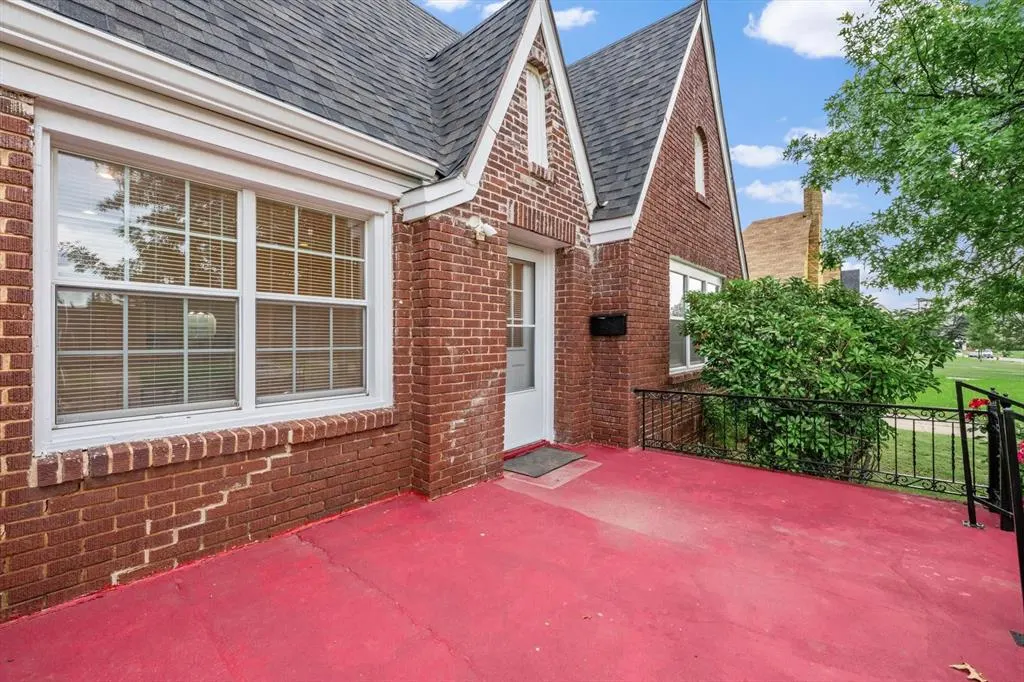 Photo 4 — 905 NE 21st Street, Oklahoma City, OK 73105
