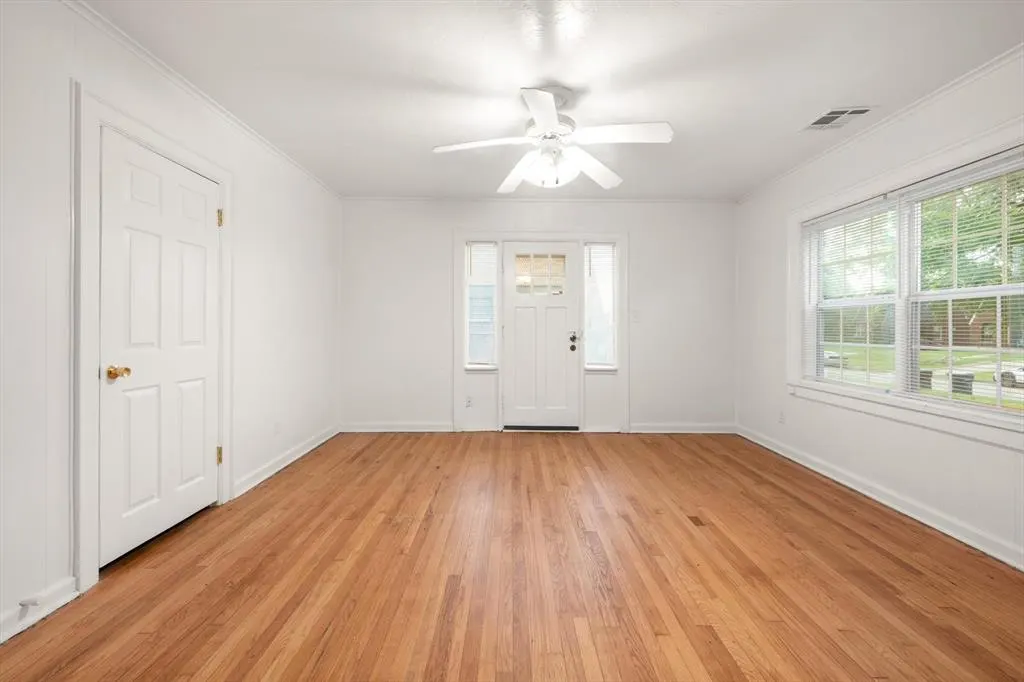 Photo 15 — 905 NE 21st Street, Oklahoma City, OK 73105