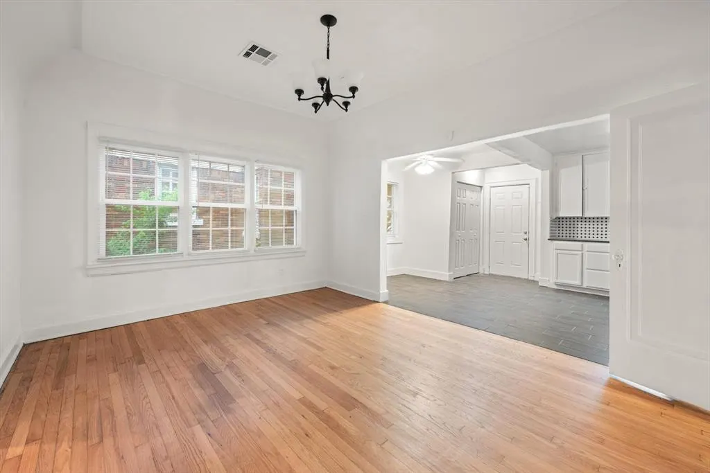 Photo 18 — 905 NE 21st Street, Oklahoma City, OK 73105
