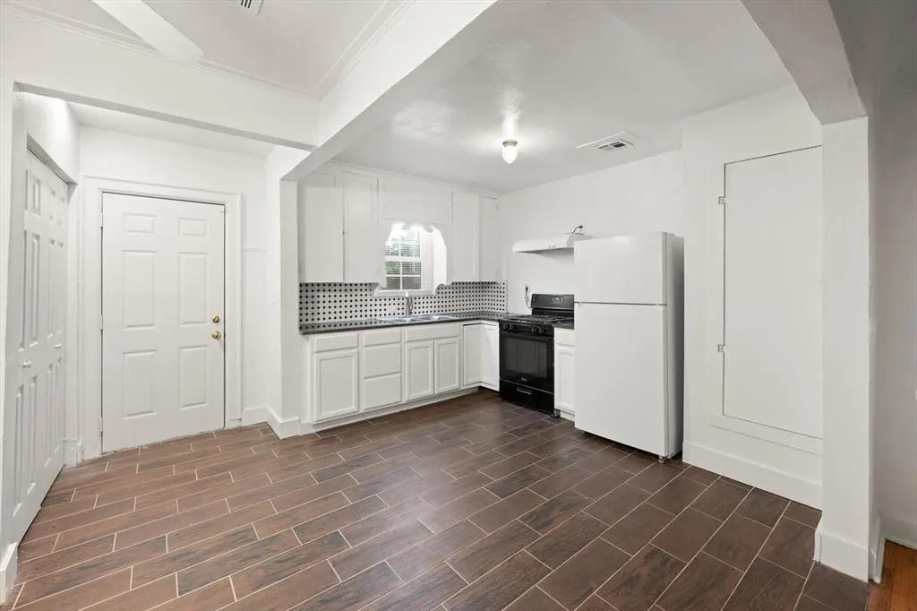 Photo 22 — 905 NE 21st Street, Oklahoma City, OK 73105