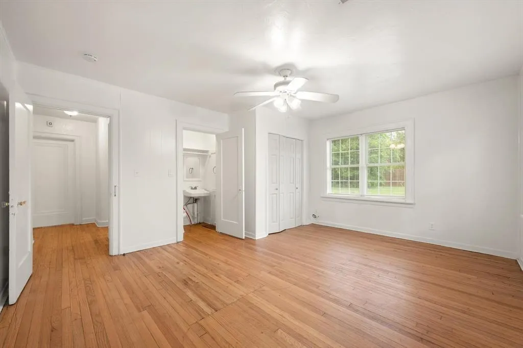 Photo 33 — 905 NE 21st Street, Oklahoma City, OK 73105