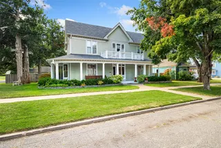 Sold home at 516 S Macomb Avenue