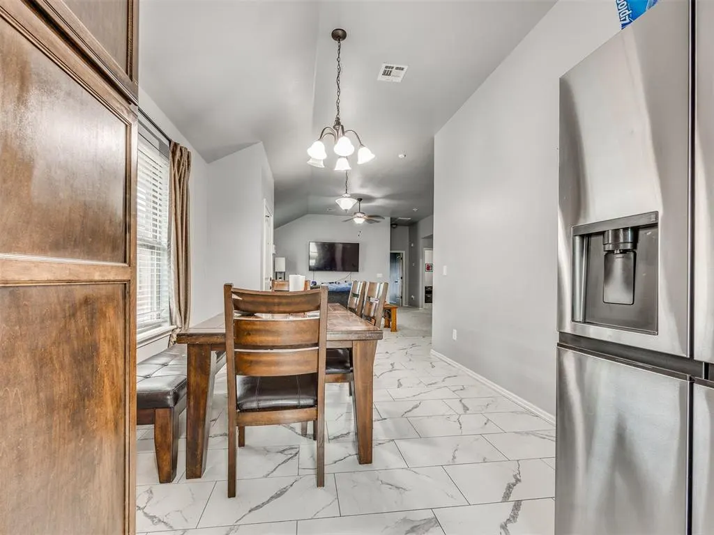 Photo 9 — 5805 Marblewood Drive, Oklahoma City, OK 73179