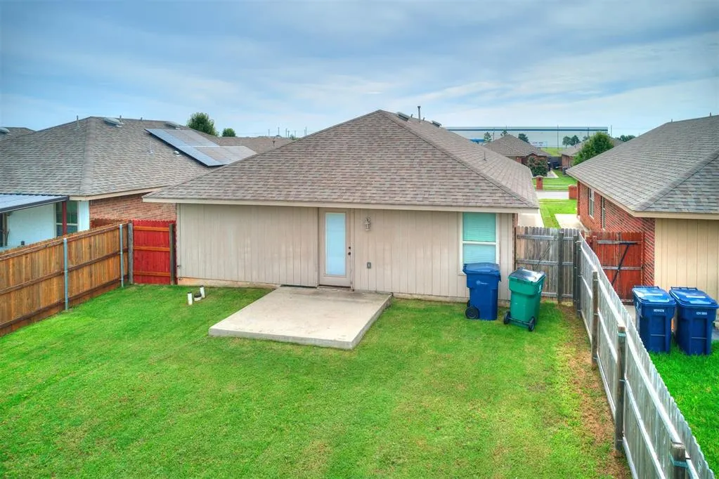 Photo 25 — 5805 Marblewood Drive, Oklahoma City, OK 73179