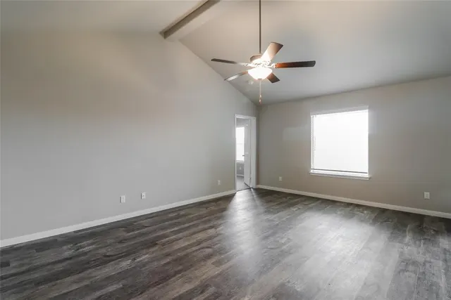 Photo 3 — 421 St James Place, Newcastle, OK 73065