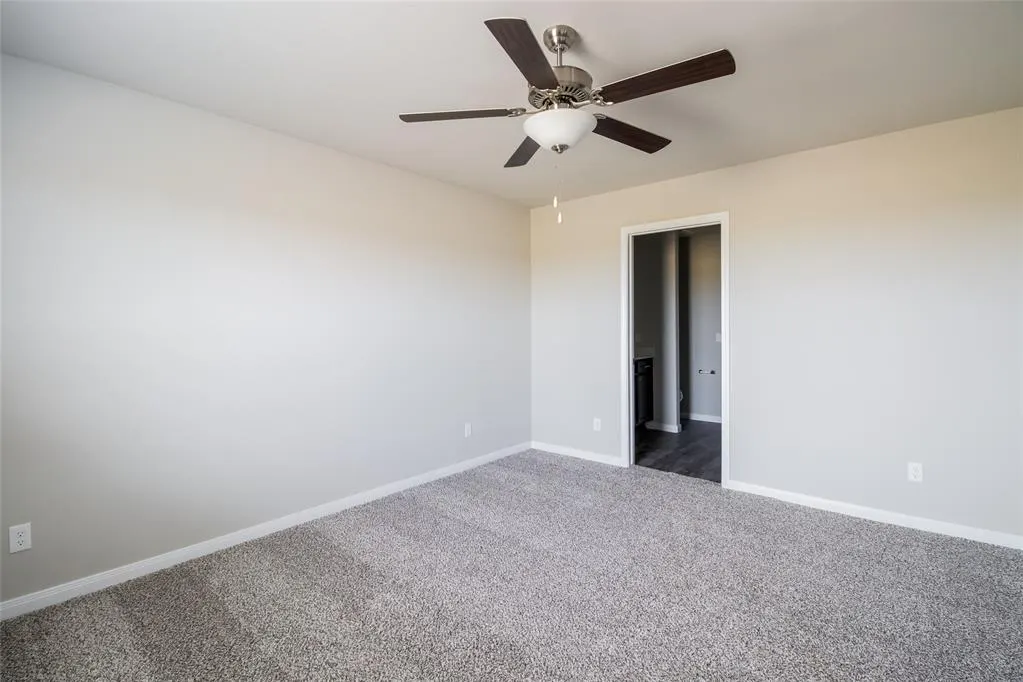 Photo 9 — 421 St James Place, Newcastle, OK 73065