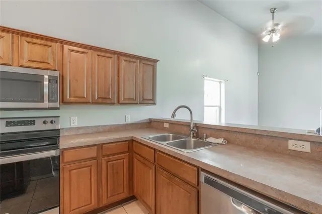 Photo 6 — 1217 SW 18th Street, Oklahoma City, OK 73109
