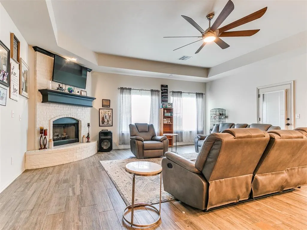 Photo 7 — 14616 Almond Valley Drive, Oklahoma City, OK 73165
