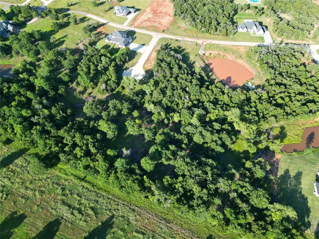 Photo 5 — 18286 Chelsea Circle, Newalla, OK 74857