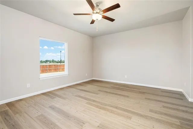 Photo 4 — 5423 Mac Road, Tuttle, OK 73089