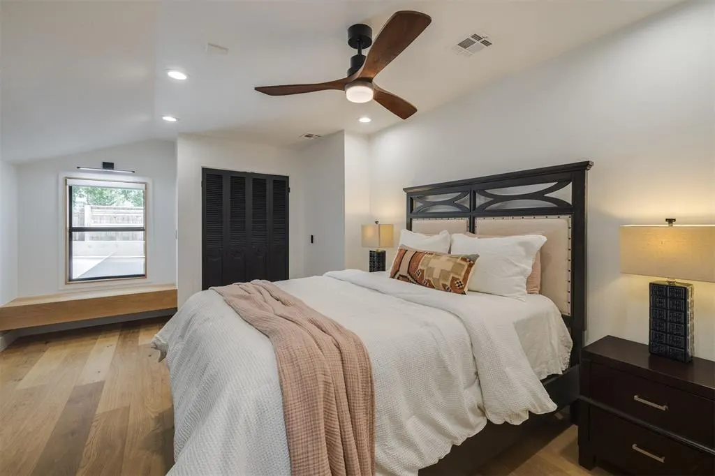 Photo 38 — 8015 Glenwood Avenue, Oklahoma City, OK 73114