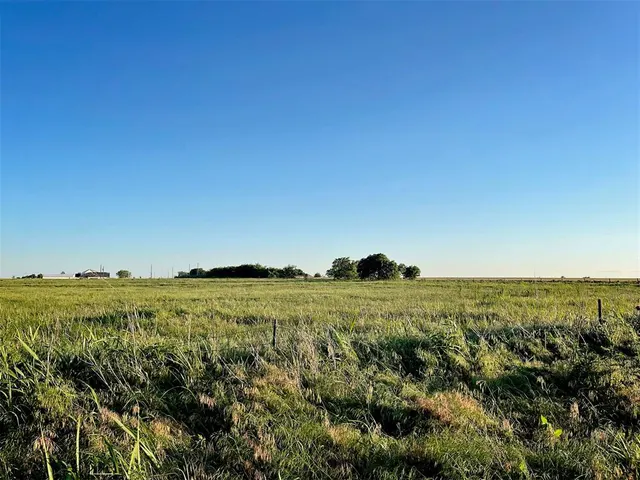 Photo 4 — NE Moffat Road, Piedmont, OK 73078