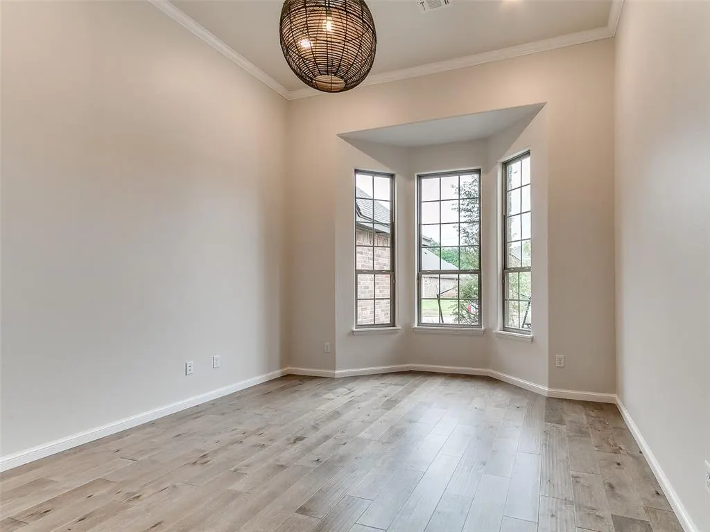 Photo 4 — 14613 Brantwood Circle, Oklahoma City, OK 73142